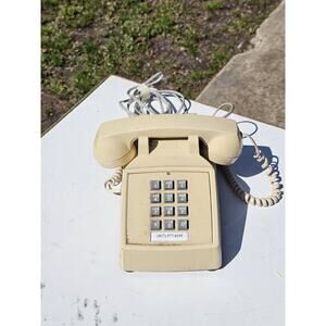 Vintage 1983 Brown ITT RJ11C 183499-103 Push Button Phone Fast Shipping